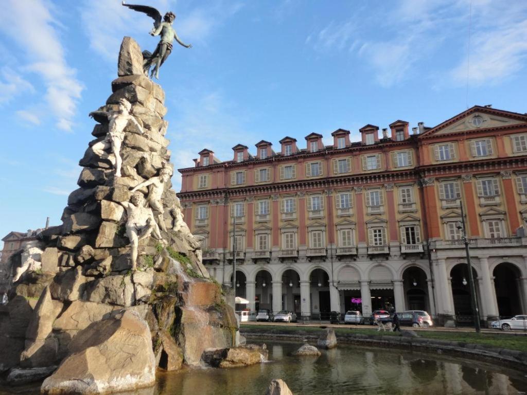 Sweet Apt Piazza Statuto 9 Deluxe Nel Pieno Centro Di Torino Ngoại thất bức ảnh
